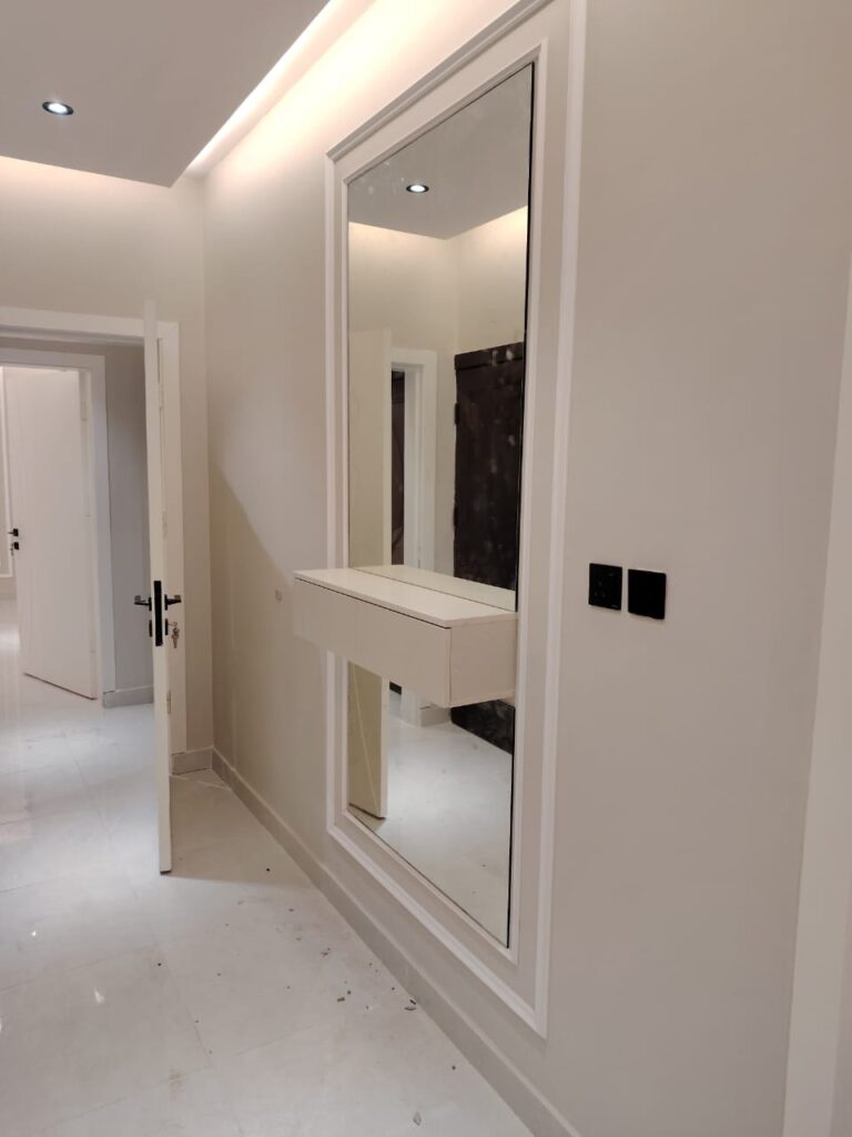 معلم ديكورات بالرياض